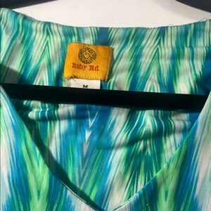 Ruby Rd. V-Neck maxy dress in Aqua, Teal & White Wave Print